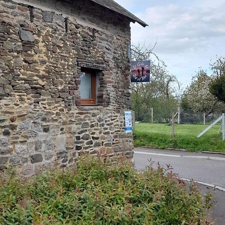 Gite Chaleureux Avec Poele A Granules Tanis Bagian luar foto